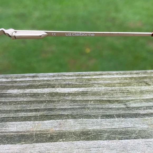 Liz Claiborne Frames Vintage made in Italy metal frames gold tone 53[]17 125 - Picture 7 of 12